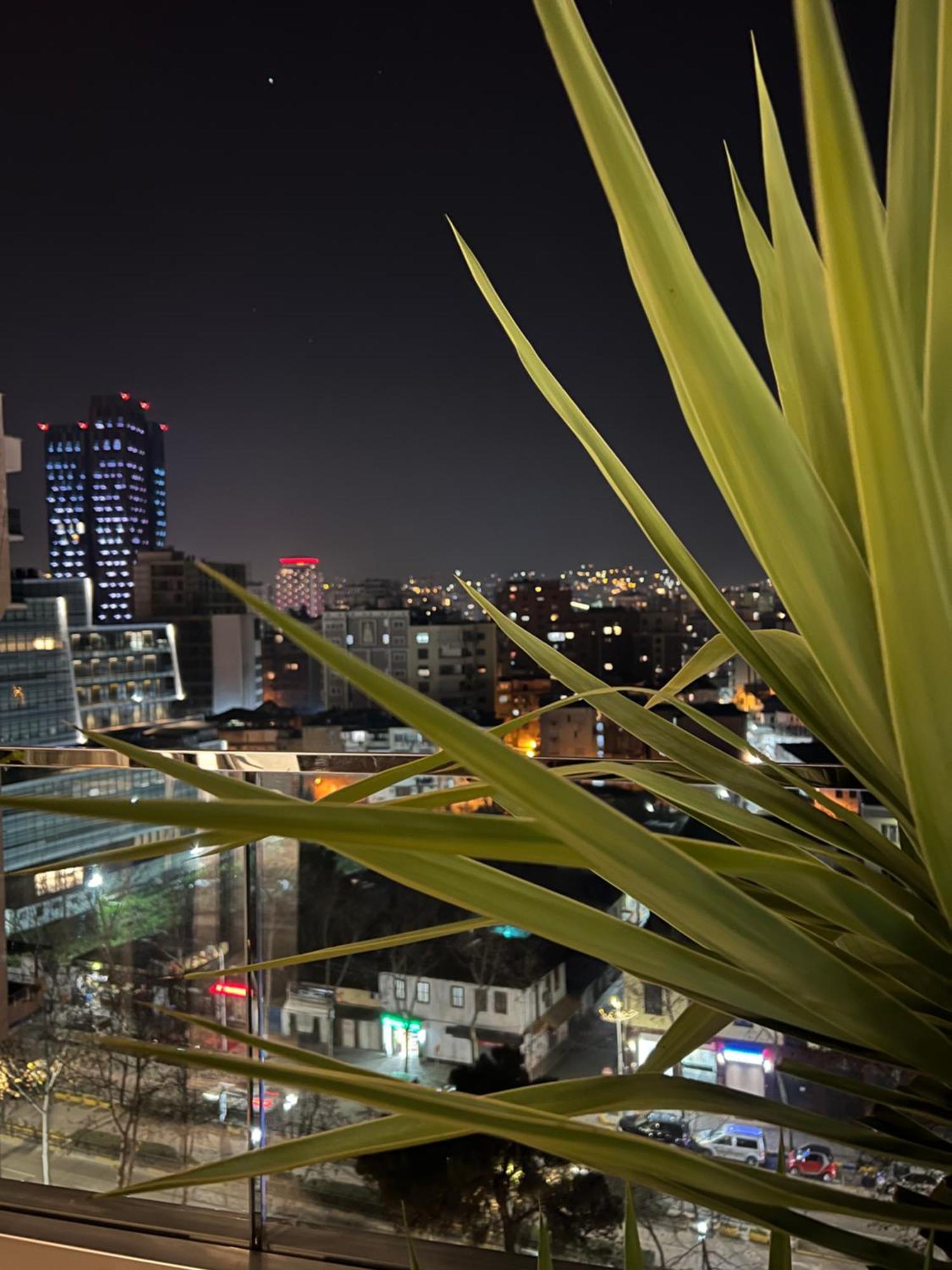 Rooftop City Light Тирана Екстериор снимка